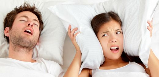 Consejos para evitar los ronquidos al dormir