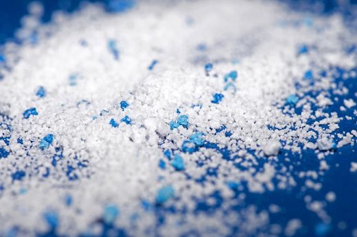 Microplásticos en Nuestro Cuerpo: ¿Cómo nos afectan y cómo evitarlos?