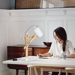 Lámpara escritorio con bombilla LED E27 12W Viva-Lite