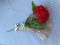 Rosa de Crochet Roja