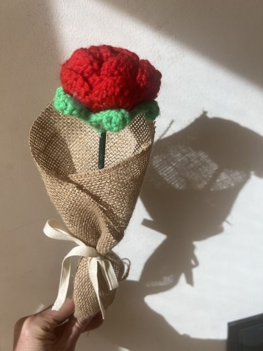 Rosa de Crochet Roja
