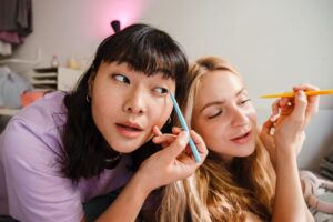 El furor de los preadolescentes por las cremas de belleza